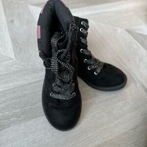 Black Lace-Up Boots